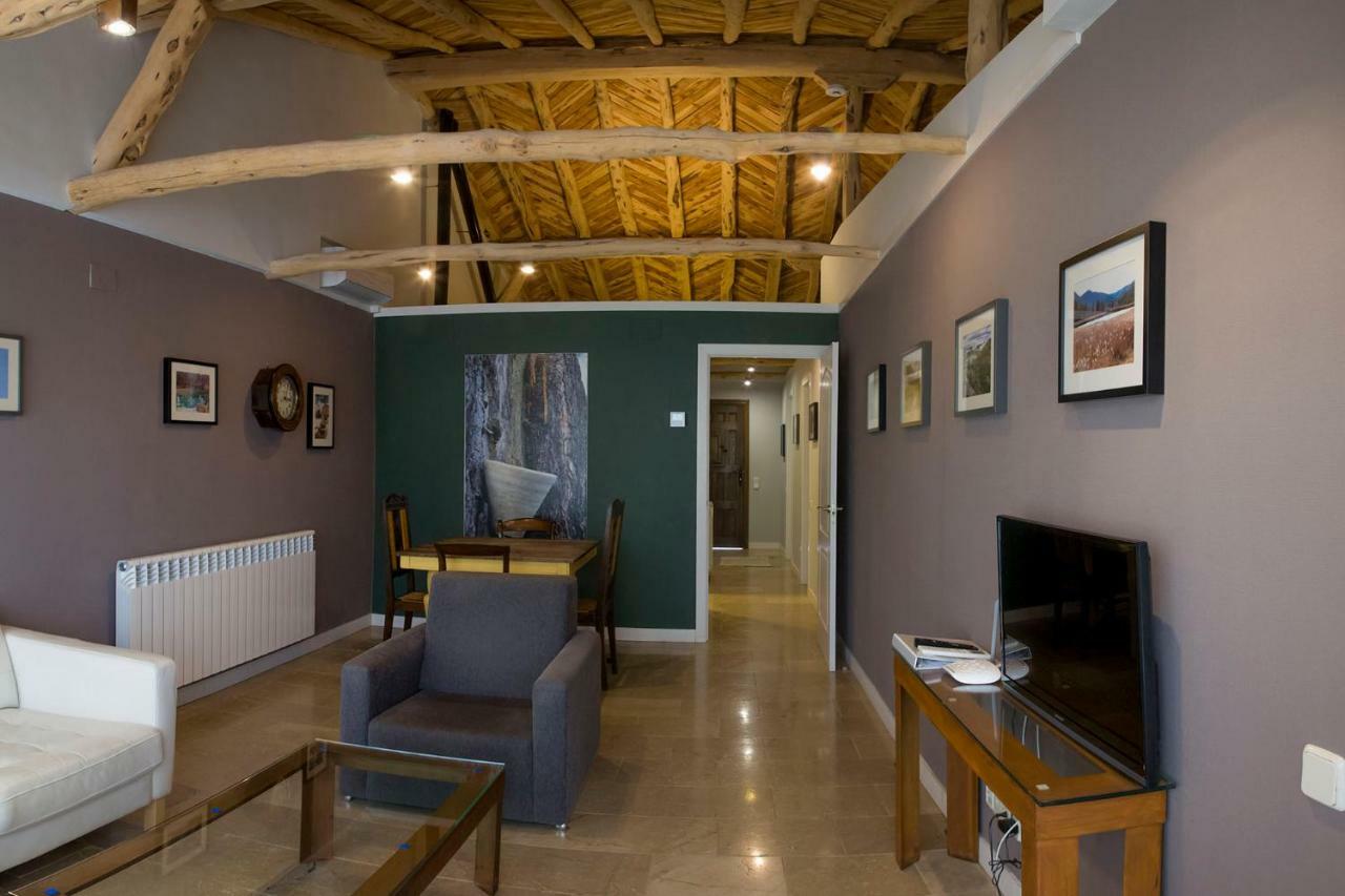 Apartamentos Rurales De La Sexma Del Sabinar Corduente Exterior photo